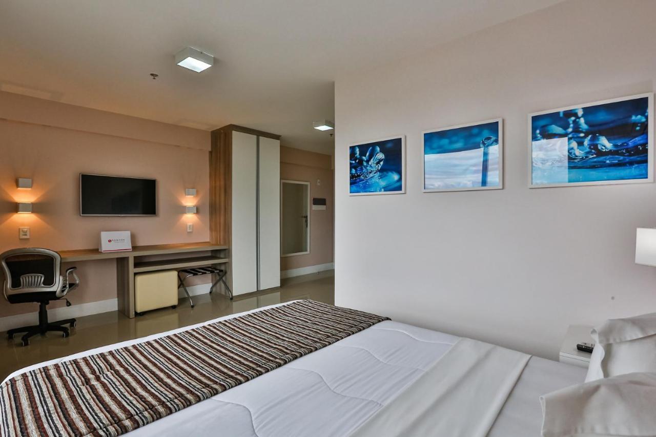 Ramada Hotel & Suites Campos Pelinca Campos dos Goytacazes Exteriör bild