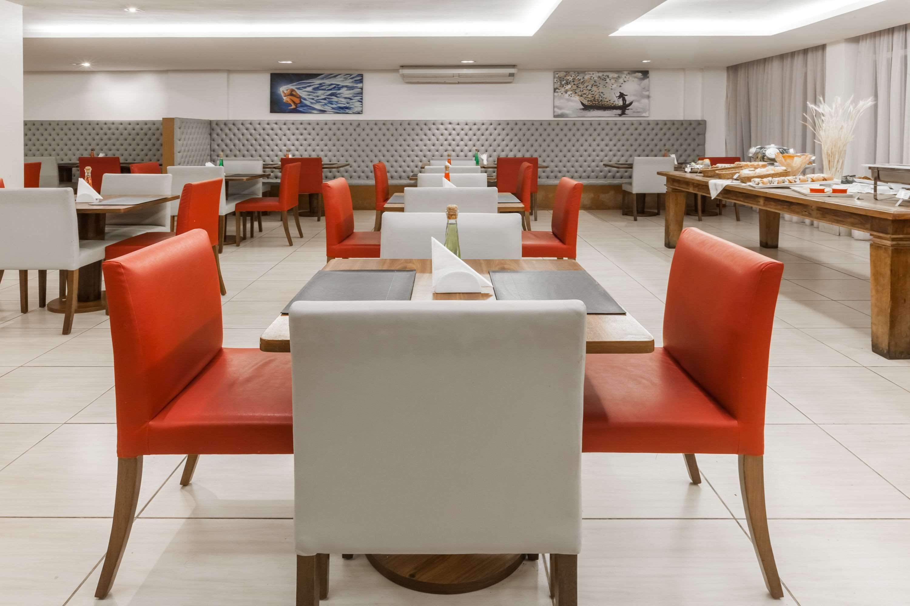 Ramada Hotel & Suites Campos Pelinca Campos dos Goytacazes Exteriör bild