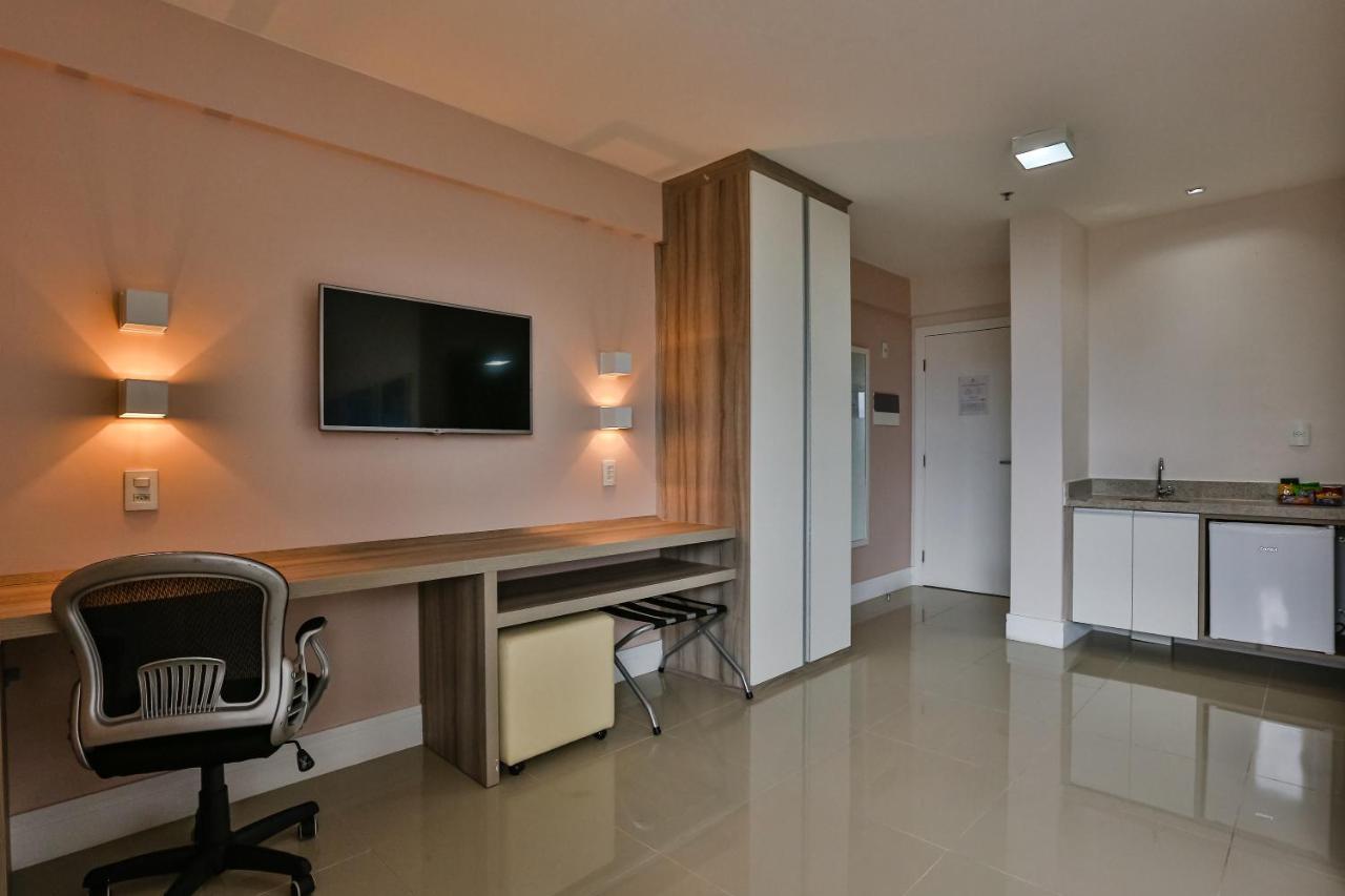 Ramada Hotel & Suites Campos Pelinca Campos dos Goytacazes Exteriör bild