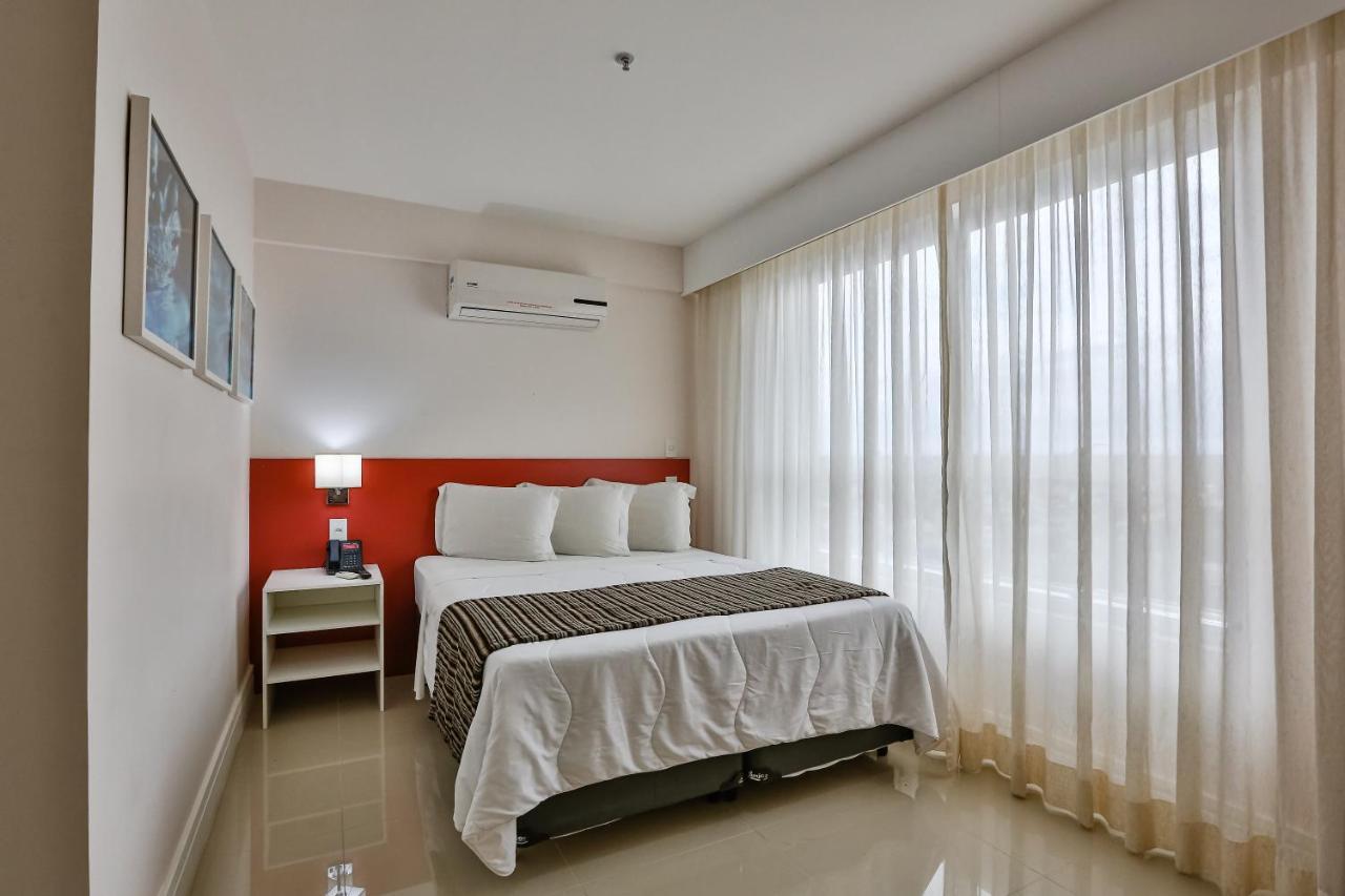 Ramada Hotel & Suites Campos Pelinca Campos dos Goytacazes Exteriör bild
