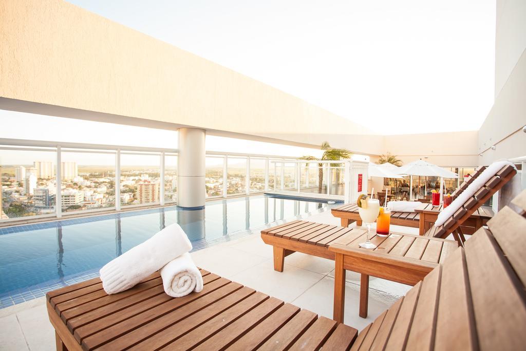 Ramada Hotel & Suites Campos Pelinca Campos dos Goytacazes Exteriör bild