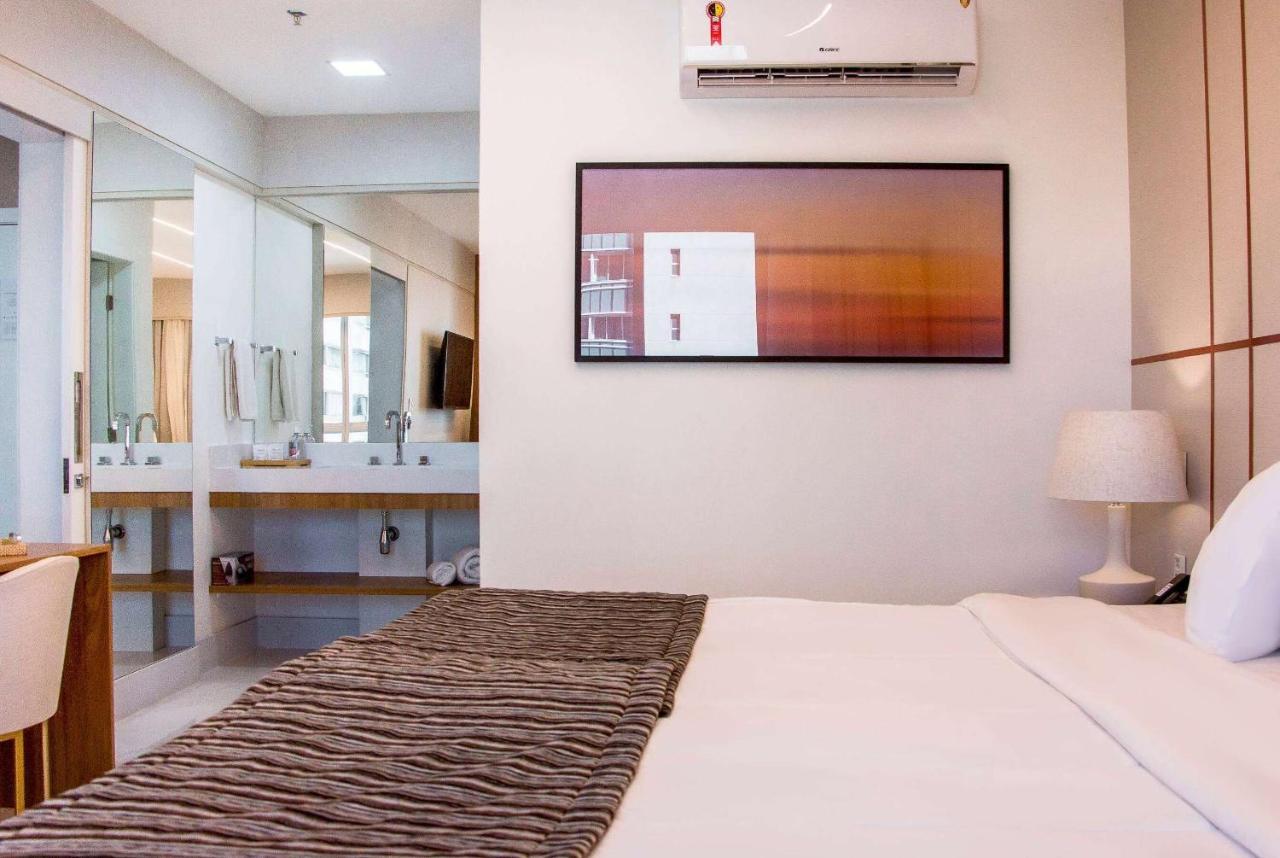 Ramada Hotel & Suites Campos Pelinca Campos dos Goytacazes Exteriör bild