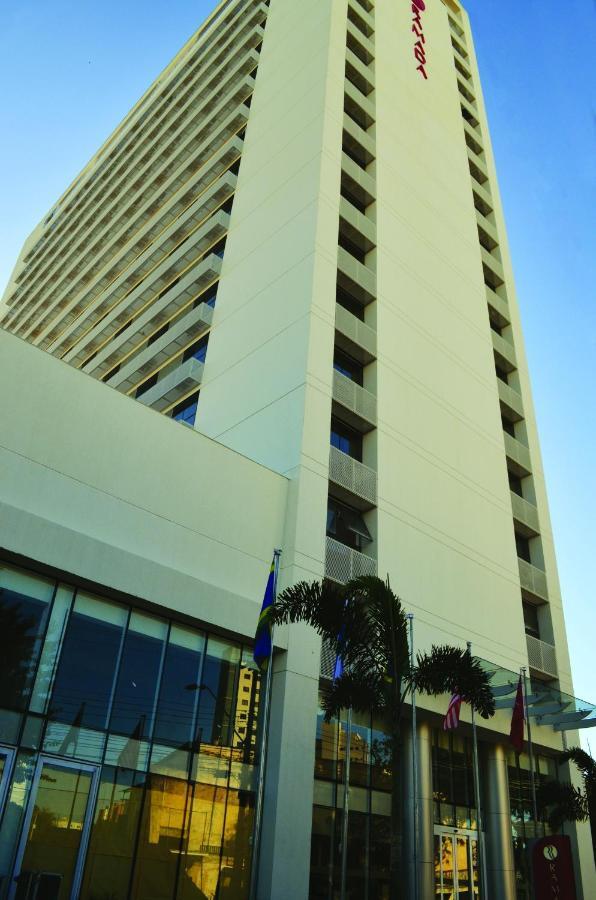 Ramada Hotel & Suites Campos Pelinca Campos dos Goytacazes Exteriör bild